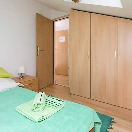 Apartmán Lala - Two Bedroom With Sea View *