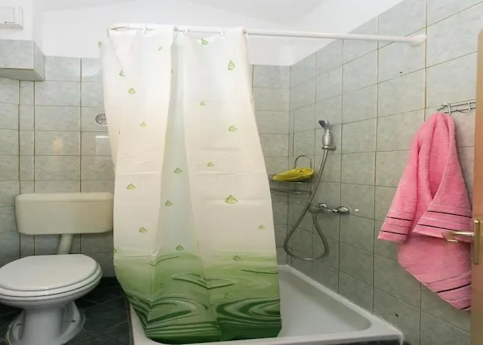 Lala - Two Bedroom With Sea View